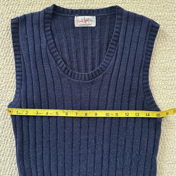 Retro Knit Vest - Picture 6 of 6